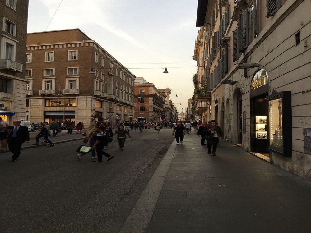 Private Luxury * Roma